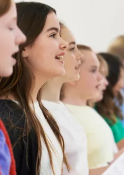 13 17 yaş yaratıcı drama dersleri