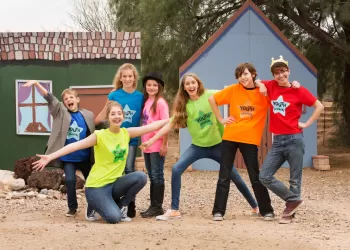 Arkadaşlarla Yapılacak Aktiviteler Nelerdir? Birlikte Nasıl Eğlenebiliriz?