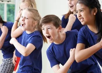 Eğlenceli Hobi Kursları – Çocuklar Hafta Sonlarını İple Çekecek!