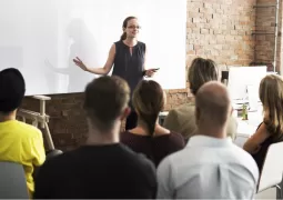 etkili iletişim ve imaj eğitmenleri