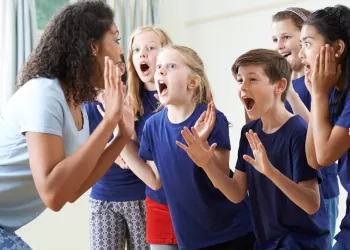 Yaratıcı Drama Eğitimi Ücretsiz Olur mu?