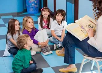 Drama Eğitmeni Kimdir? Ne İş Yapar?