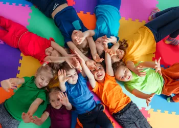 Yaratıcı Drama Etkinlikleri İlkokulda Öğrenmeyi Eğlenceli Hale Getiriyor!